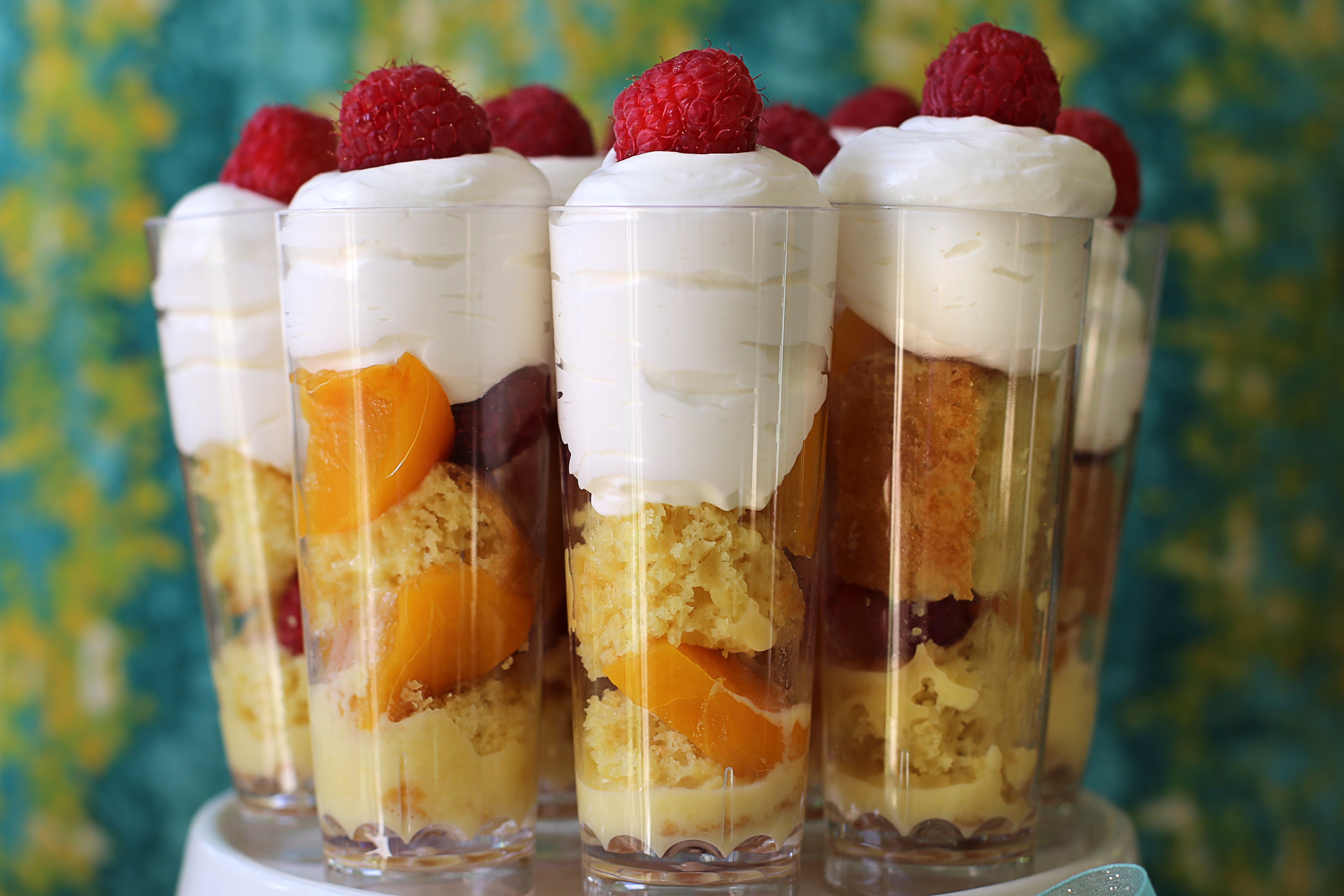 Fruit parfait cups